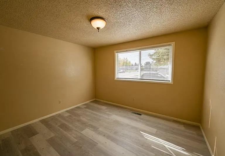 1440 Papago Dr — Photo 8