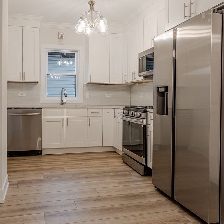 3510 N Oketo Ave, Chicago, IL 60634 | Zillow