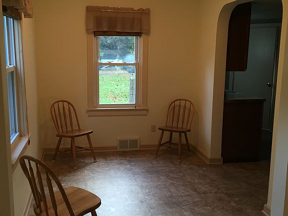 5th image of 307-309 Park Ave