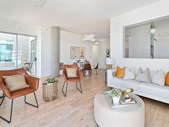 5th image of 301 Bryant St APT 704