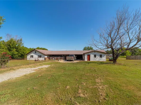 4418 Rock Creek Rd, McAlester, OK 74501
