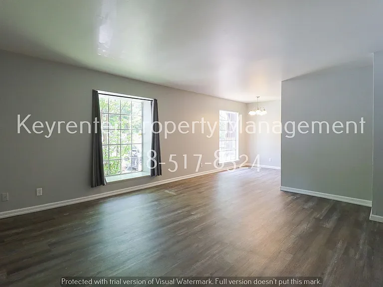 4329 E 68th St #507 — Photo 3