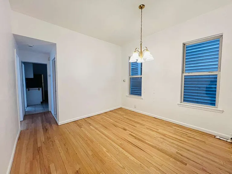 72 46th St #1 — Photo 3