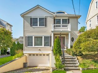 9 McKinley St, Bronxville, NY 10708
