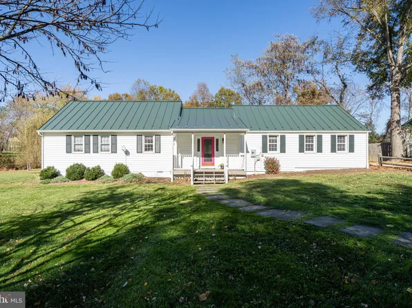 2838 Atoka Rd, Marshall, VA 20115