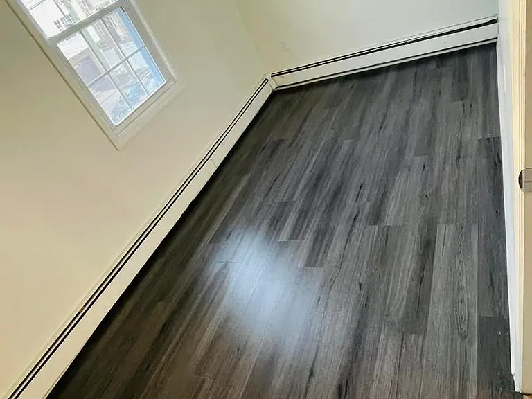 1031 Flora St #2 — Photo 2