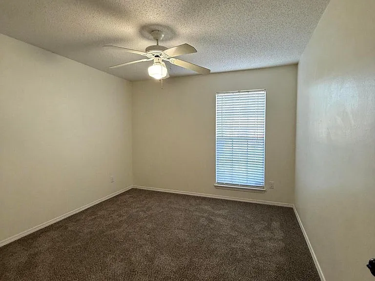 5 Neptune Dr — Photo 26