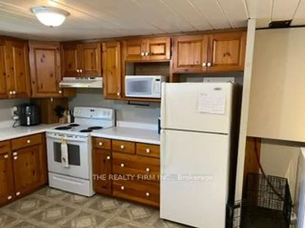 173 Nile St, Stratford, ON N5A 4E3