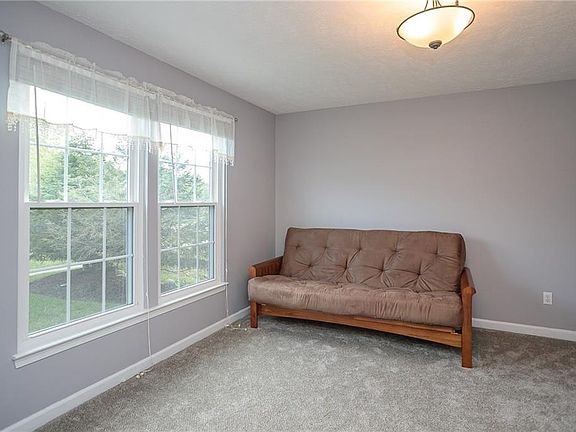 4th image of 7624 Meadow Brooke Way