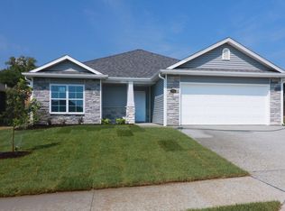 7555 S Sapling Ct, Columbia, MO 65203