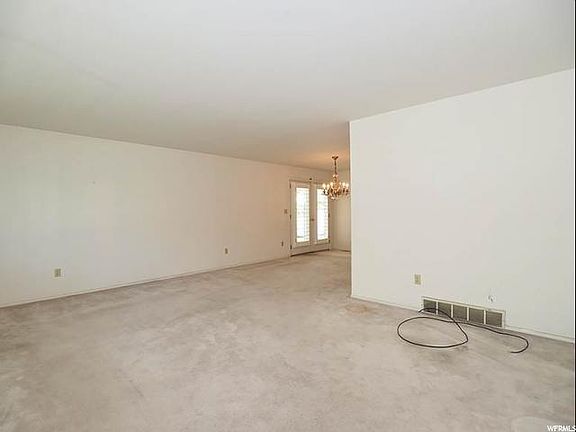 5th image of 2446 E Arnett Dr