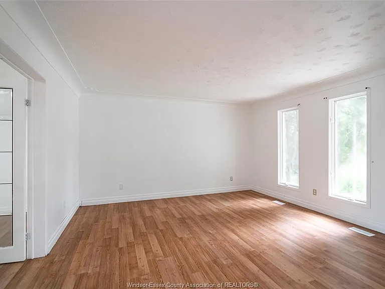 16 Eugenie St #UPPER — Photo 15