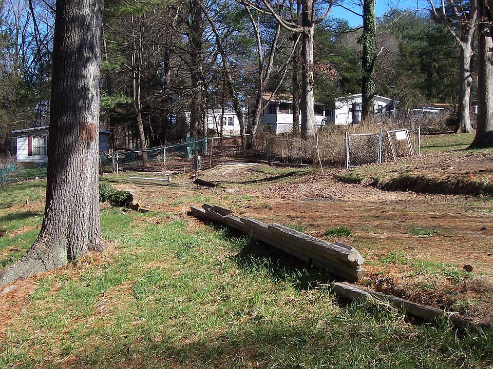 1st image of 67 Rolling Oaks Dr