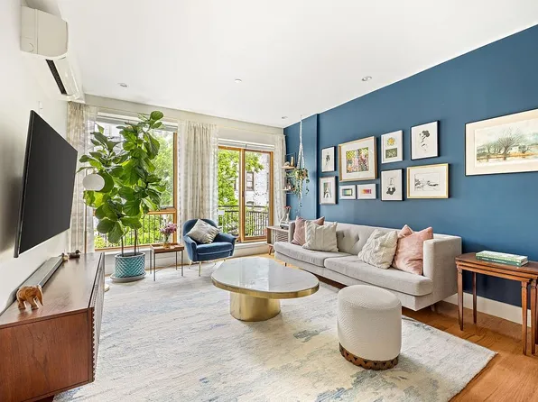 1204 Saint Marks Ave #4R, Brooklyn, NY 11213