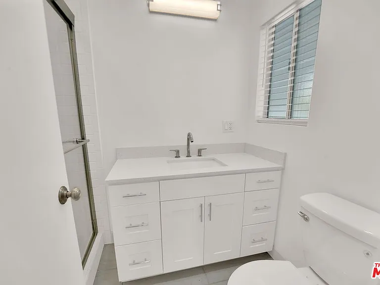 950 Euclid Ave #A — Photo 12