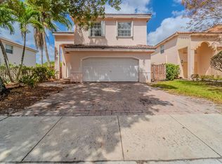 1568 SW 106th Ave, Hollywood, FL 33025