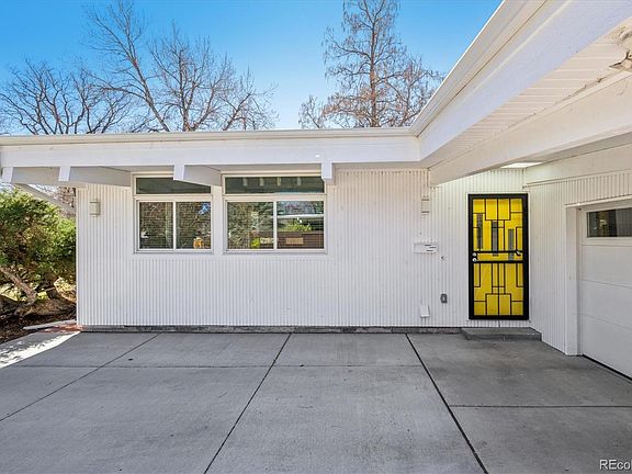 4th image of 1323 S Eudora Street