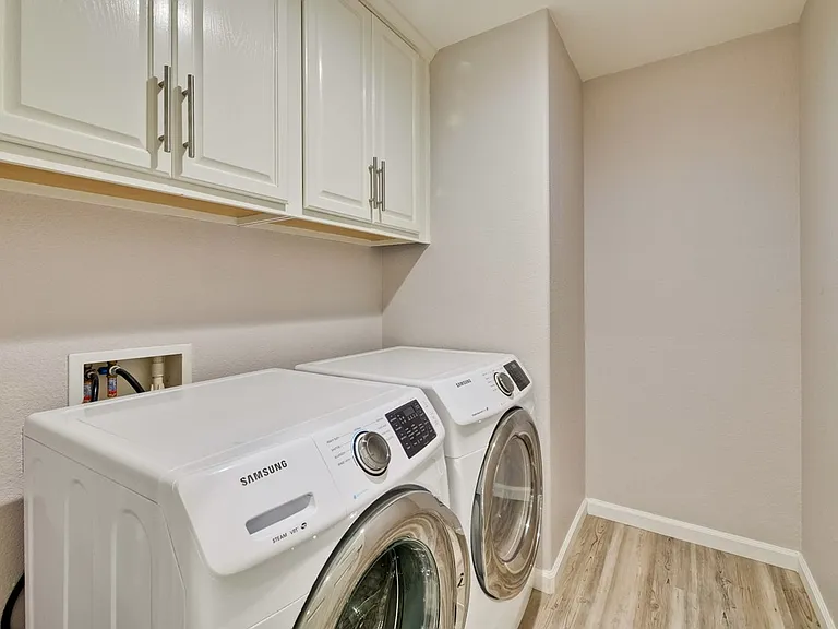 309 Rayos Del Sol Dr — Photo 23