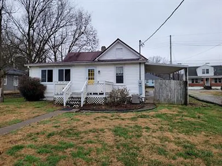 1121 Elm St — Photo 33