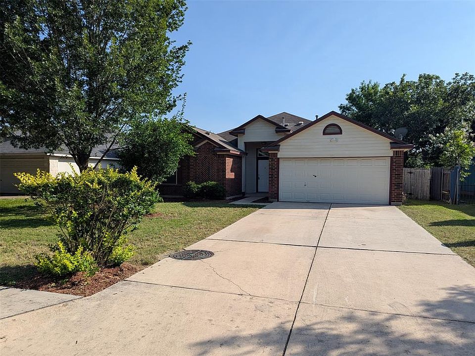 1st image of 380 Zebra Dr