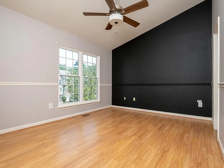 2209 Commissary Cir #284 — Photo 10