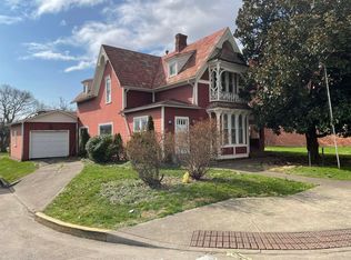314 E Madison St, Louisa, KY 41230