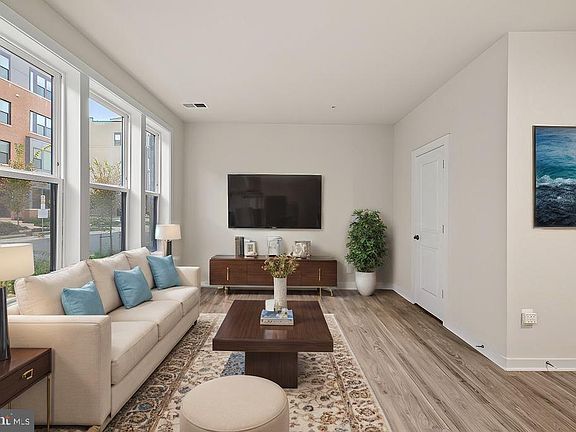 5th image of 16261 Connors Way