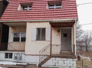 304 Glosser St APT 2, East Pittsburgh, PA