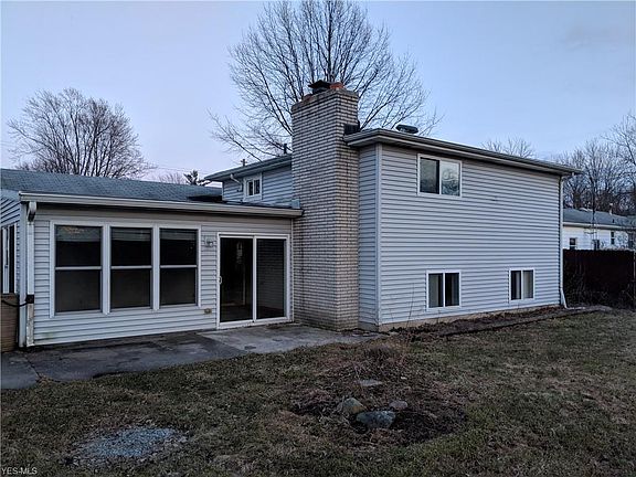 2nd image of 4416 Forest Hill Dr