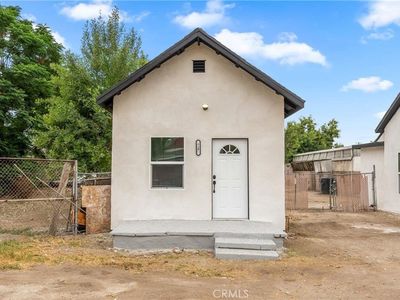 727 N Mayfield Ave, San Bernardino, CA, 92401