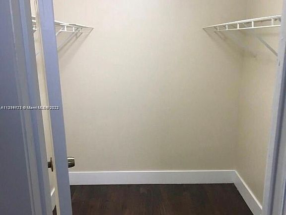 4th image of 10090 NW 80th Ct APT 1115