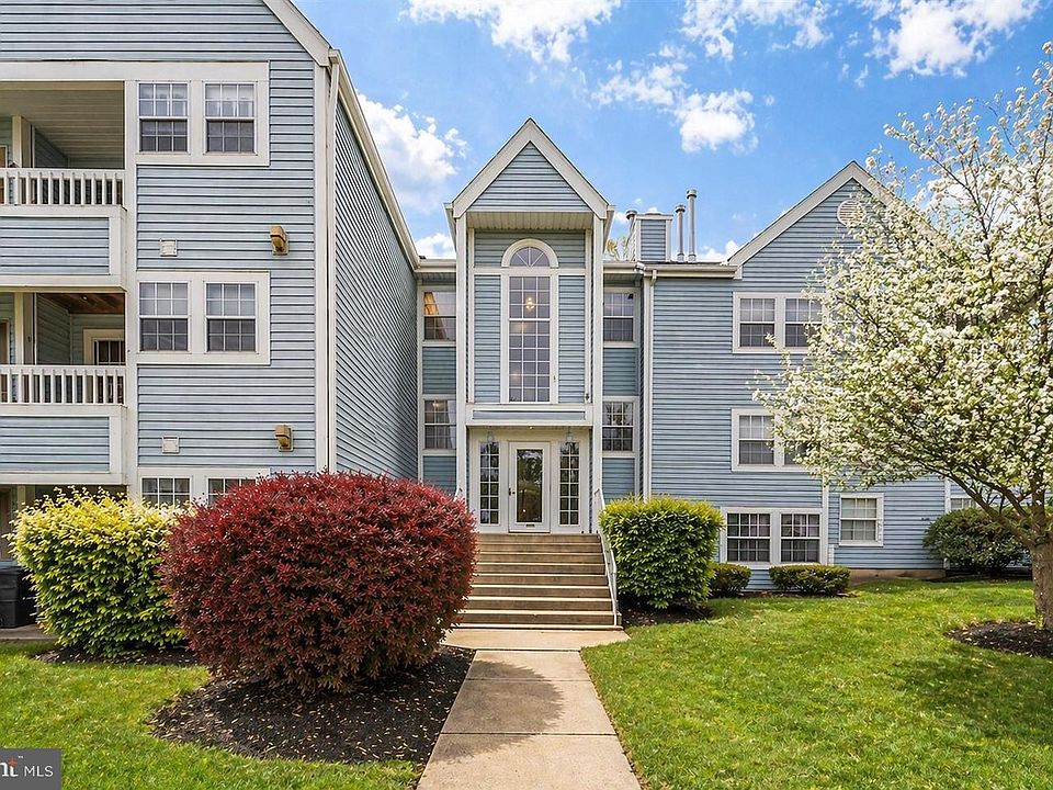 1st image of 8353 Montgomery Run Rd Unit F