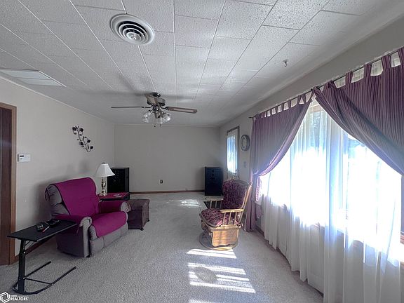 3rd image of 603 S 8th Ave