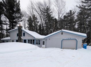 825 Brookton Rd, Marquette, MI 49855