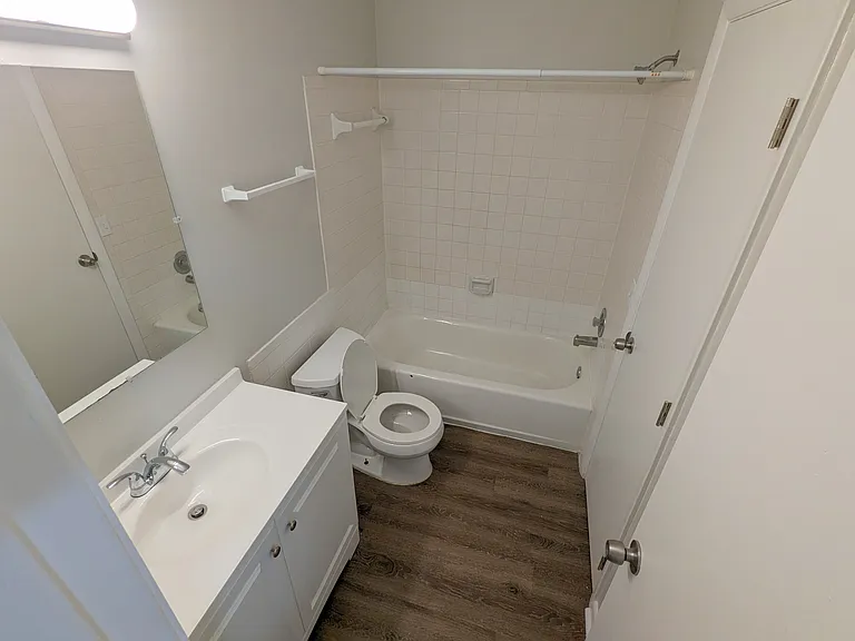 3031-3045 Springfield Ln #3033 — Photo 19