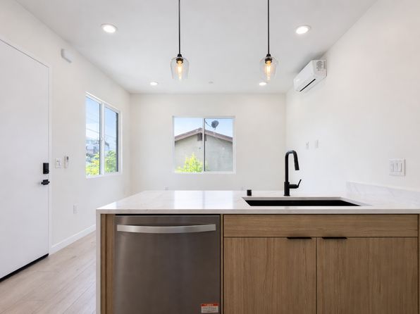 5527-33 Olvera Ave #6