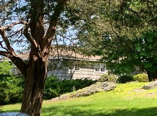 21 Butterfield Rd, Newtown, CT 06470