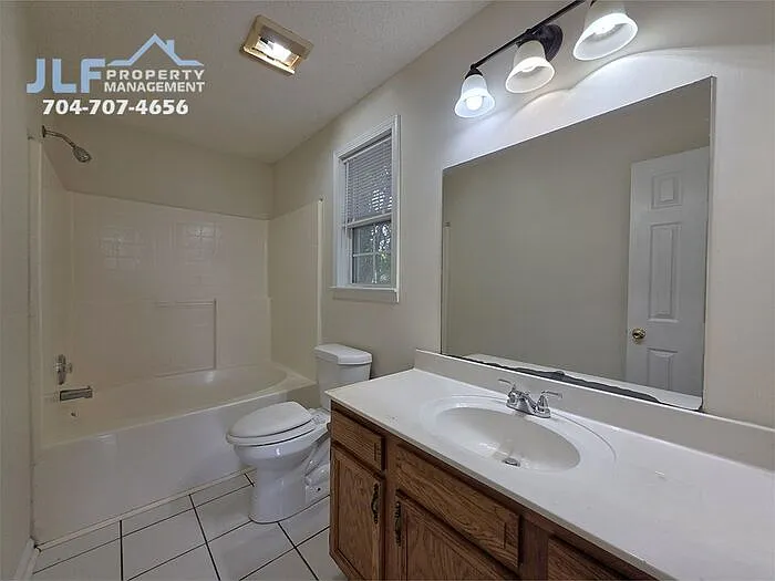 1645 Bernard Ave — Photo 11