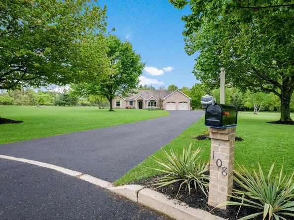 108 Clarion Dr, Souderton, PA 18964