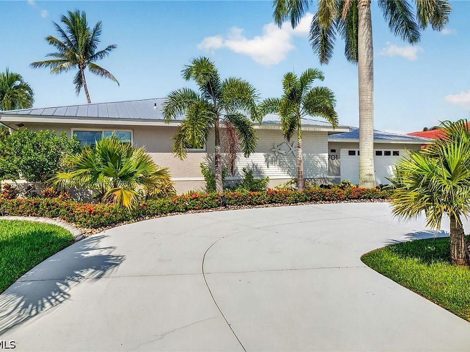 1st image of 701 Santa Margerita Ln