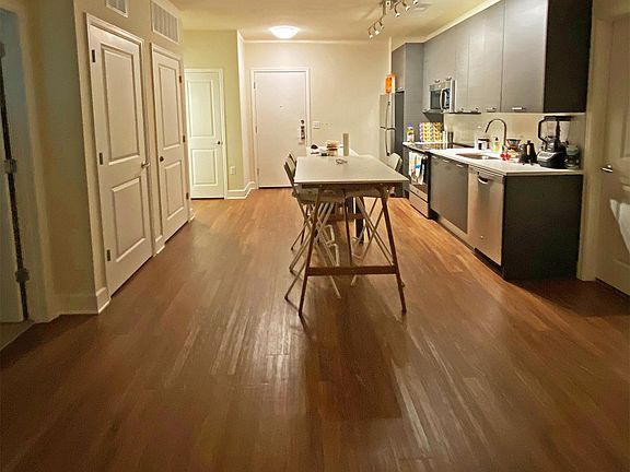 3rd image of 2980 District Ave #100