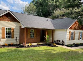 2031 Shillingwood Dr, Kennesaw, GA 30152