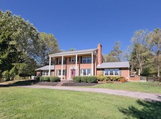 171 Pinehaven Rd, Fincastle, VA 24090