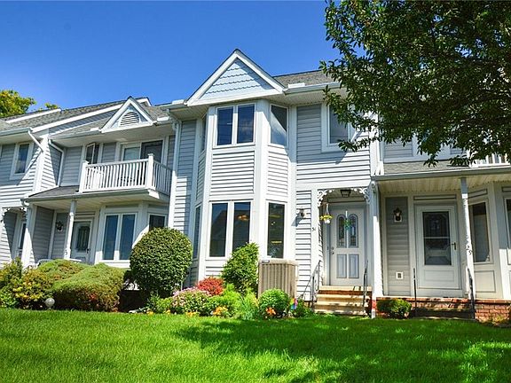 3rd image of 31 Union Hill Dr