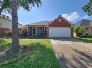 3218 Vanity Dr, Pearland, TX 77584
