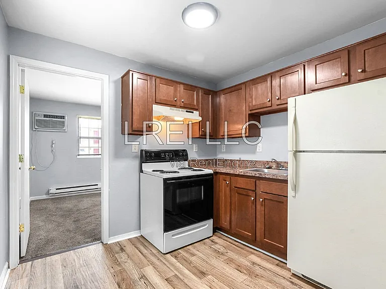 176 Thistlewood Ave #13 — Photo 4