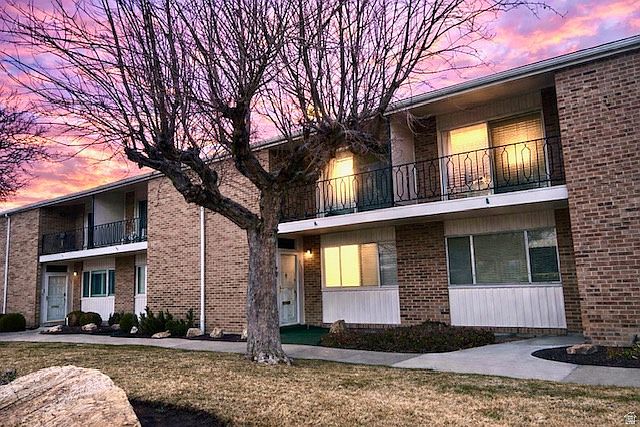 1st image of 829 E Three Fountains Dr Unit 267