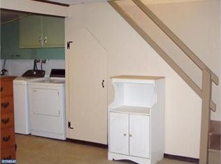 902 Ridley Creek Dr, Media, PA 19063