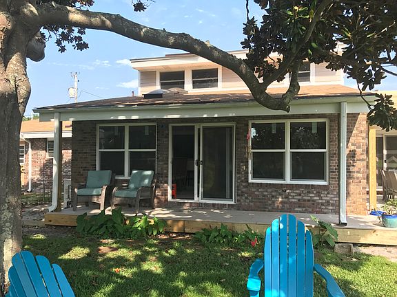 3rd image of 965 Coronado Dr