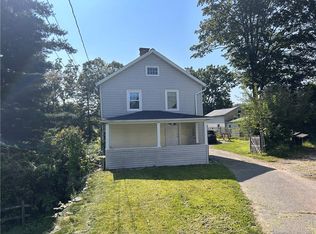 42 River St, Deep River, CT 06417